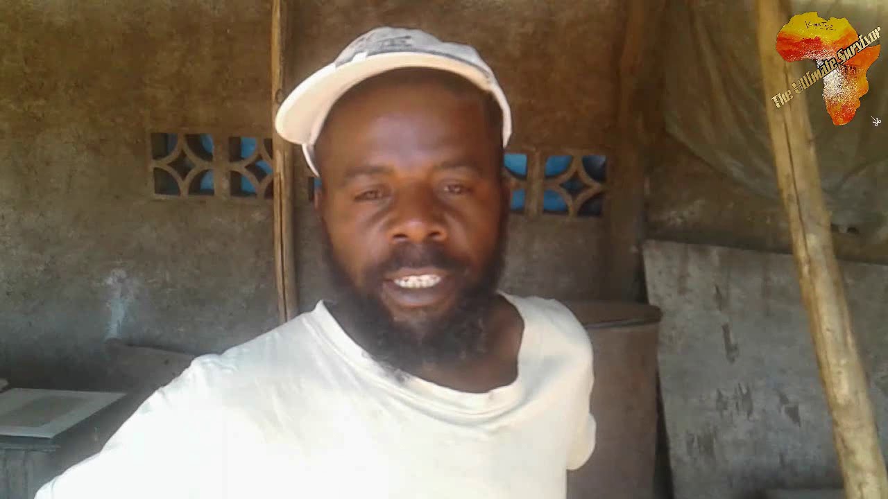 Victoria Falls Curio Manufacturers/ curio carvers