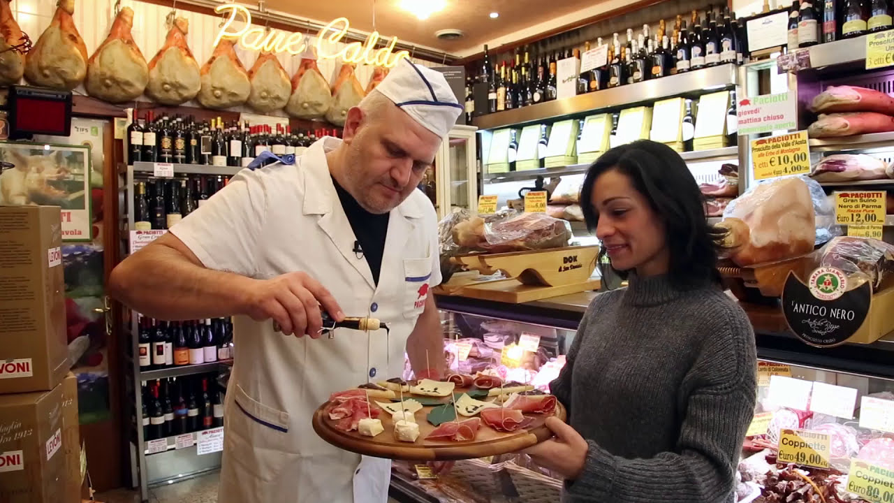 The Best Gourmet Food Shop in Rome ( Paciotti Salumeria ) - The Roman Food Tour
