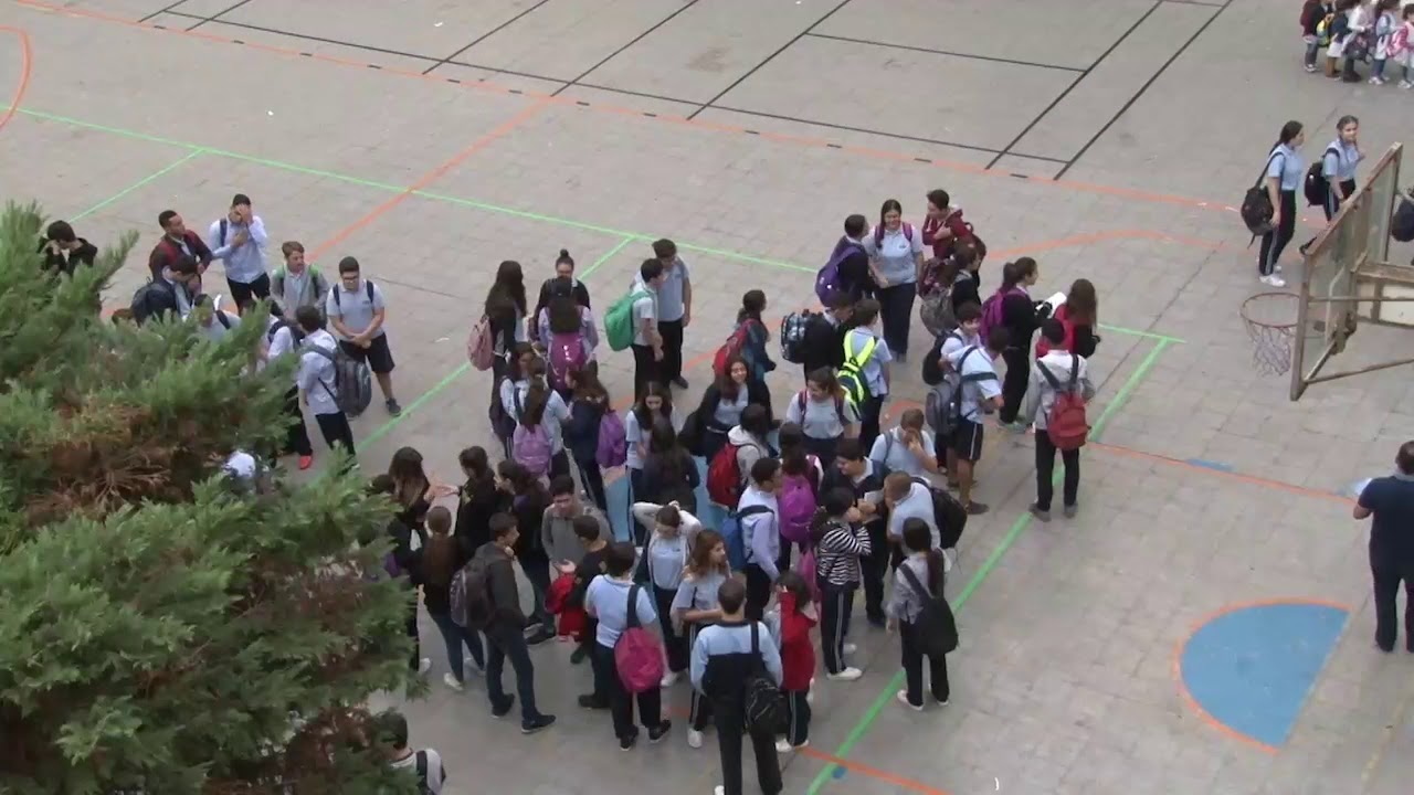 ASM, a regular day; secondary classes.