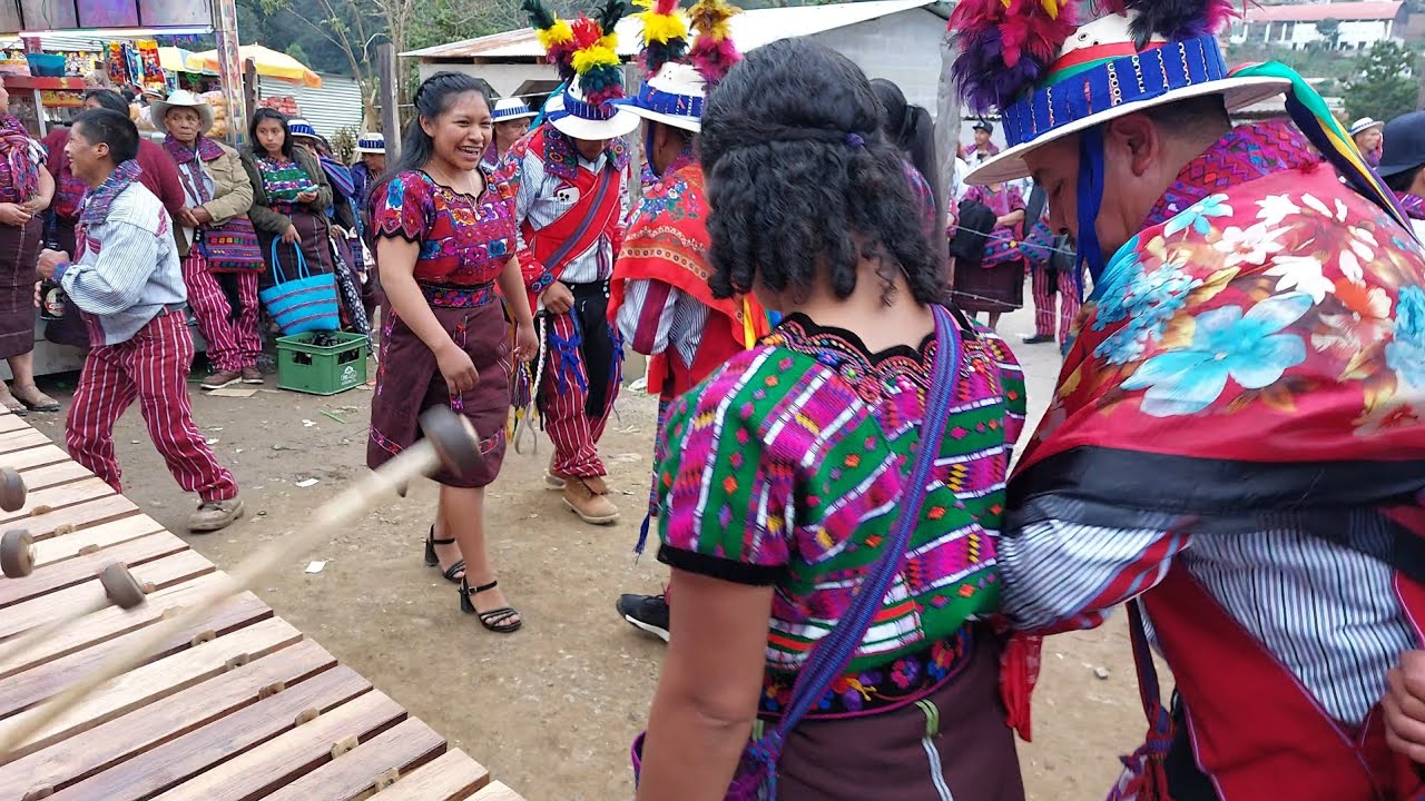 Marimba de San Sebastian. ..