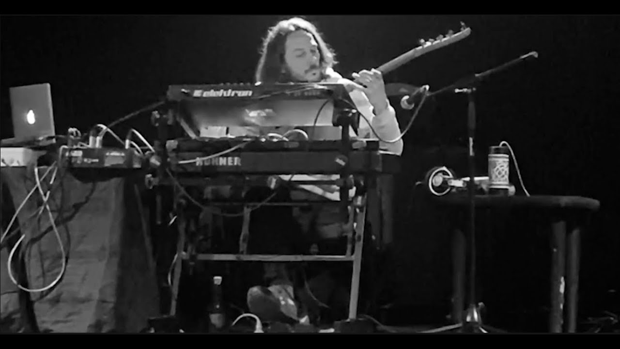 Out of tempo (fragments)