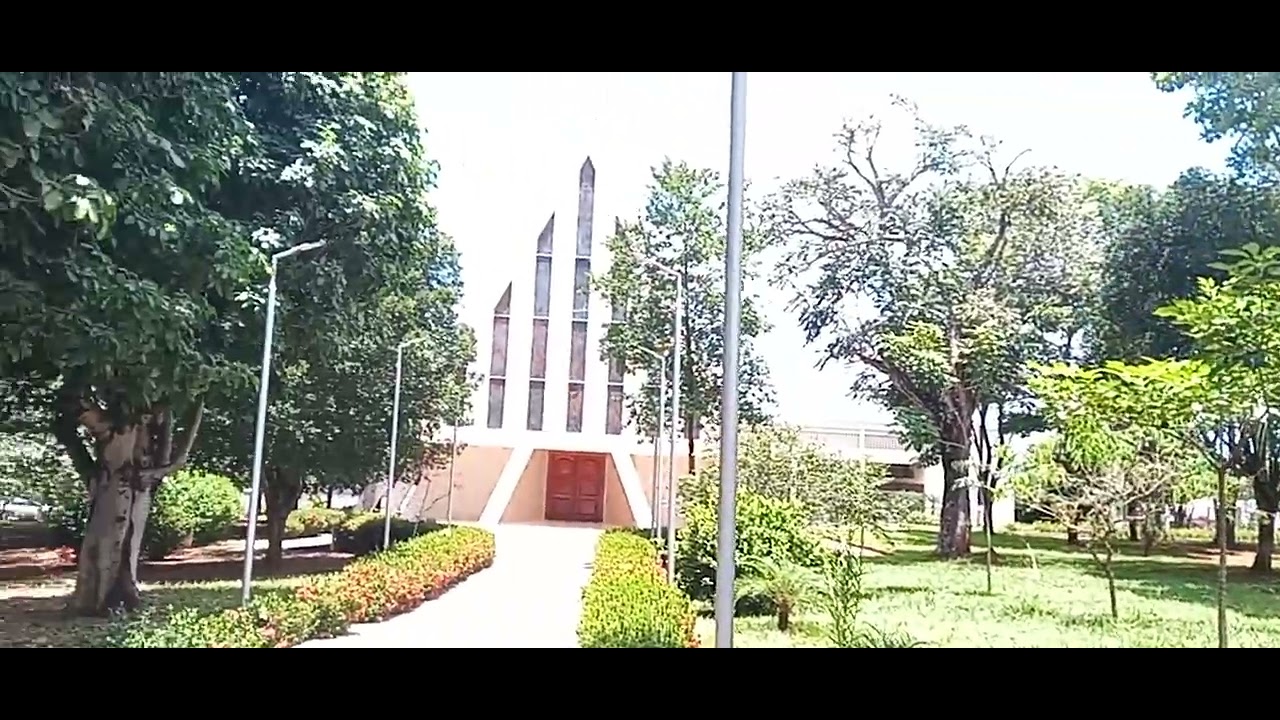 #Praça#Arborizada  e Comunidade#Católica in #Jaru-RO:#HENOS#SANTOS 