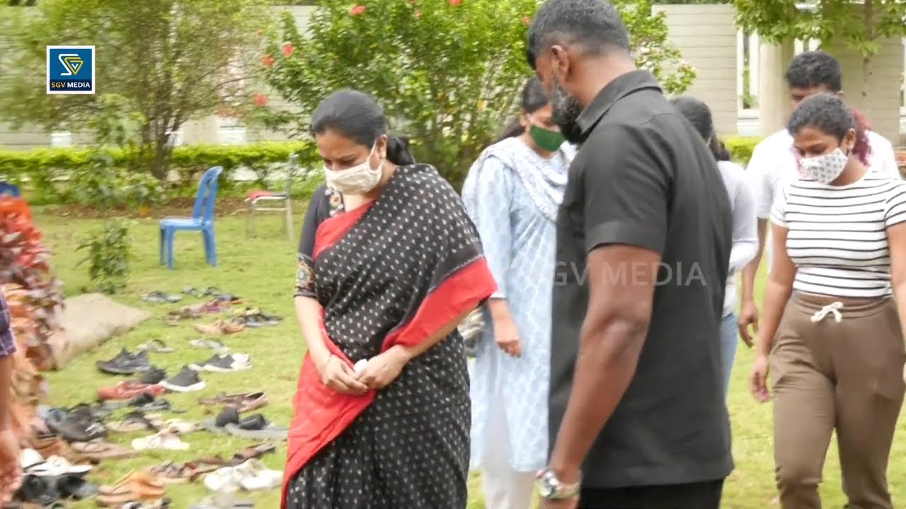 Ashwini Puneeth And Daughters Came To Puneeth Rajkumar Samadhi | Vanditha | Drithi