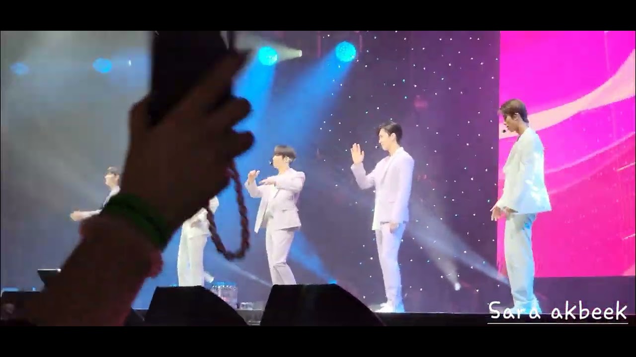 SF9 - Love Again Fan Cam #hallyupopfest2022 #sydney #sf9 130822
