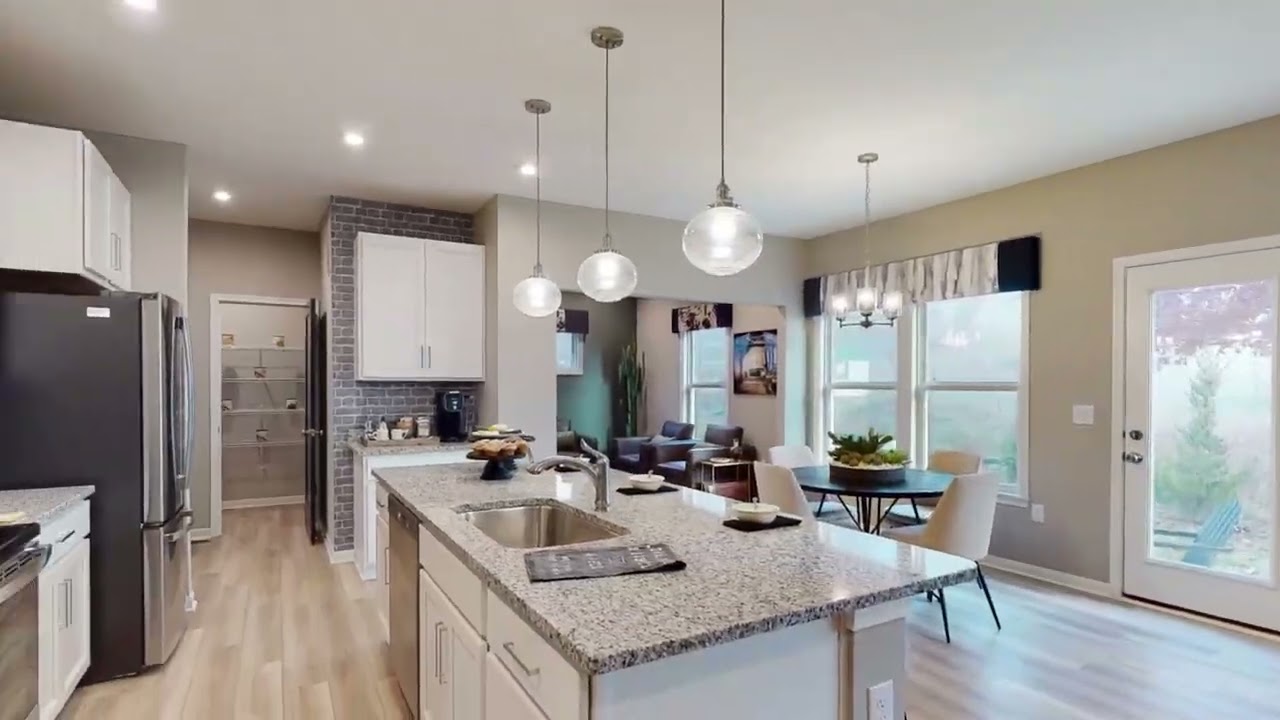 The Jensen Floorplan by Fischer Homes | Model Home in Villages of Decoursey