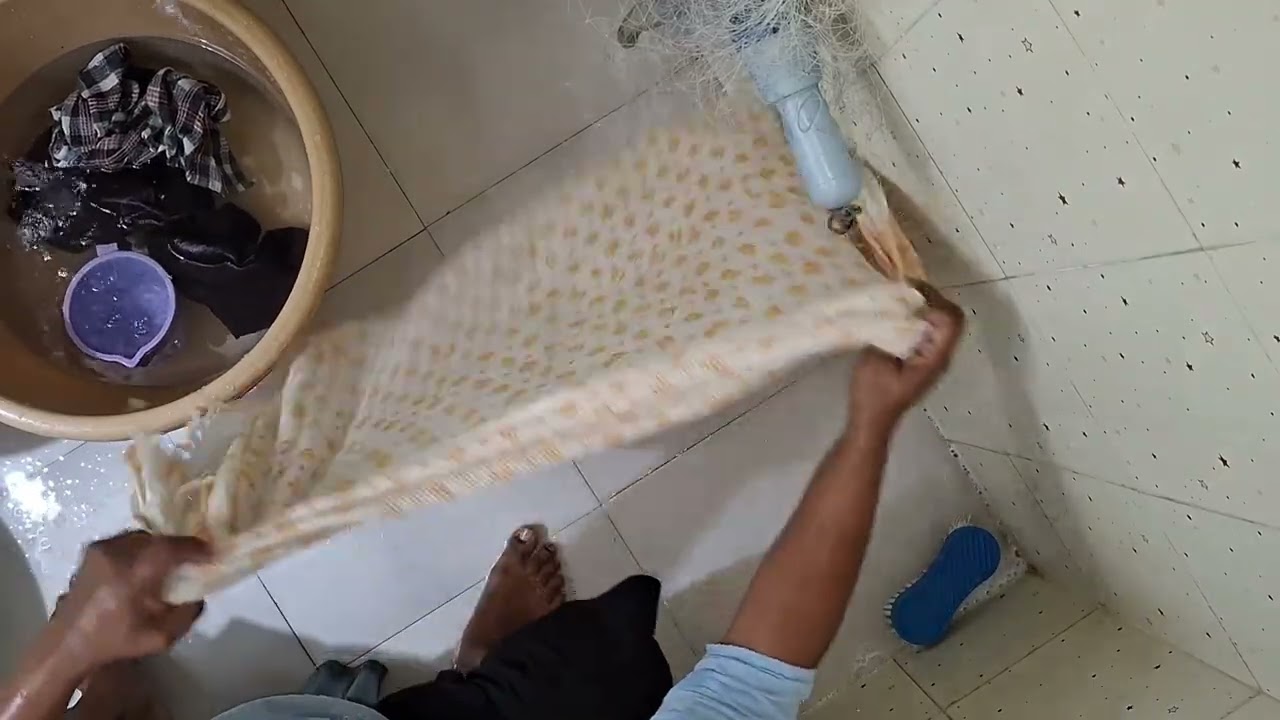 No washing machine only hand washed clothes 