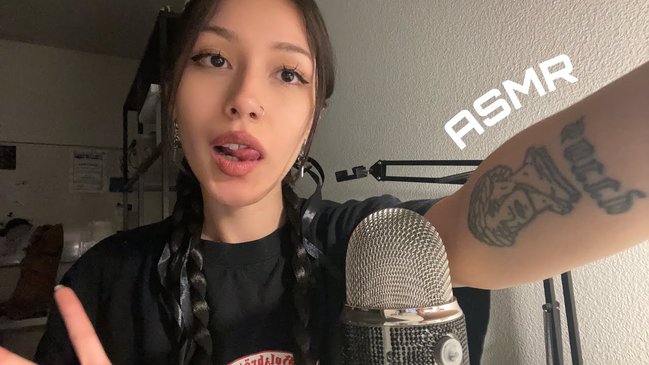 ASMR ☆ Fast Unpredictable Triggers (+mouth sounds)