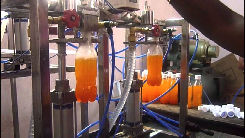 Akshay Industries - Pneumatic Pet Bottle Filling Machine