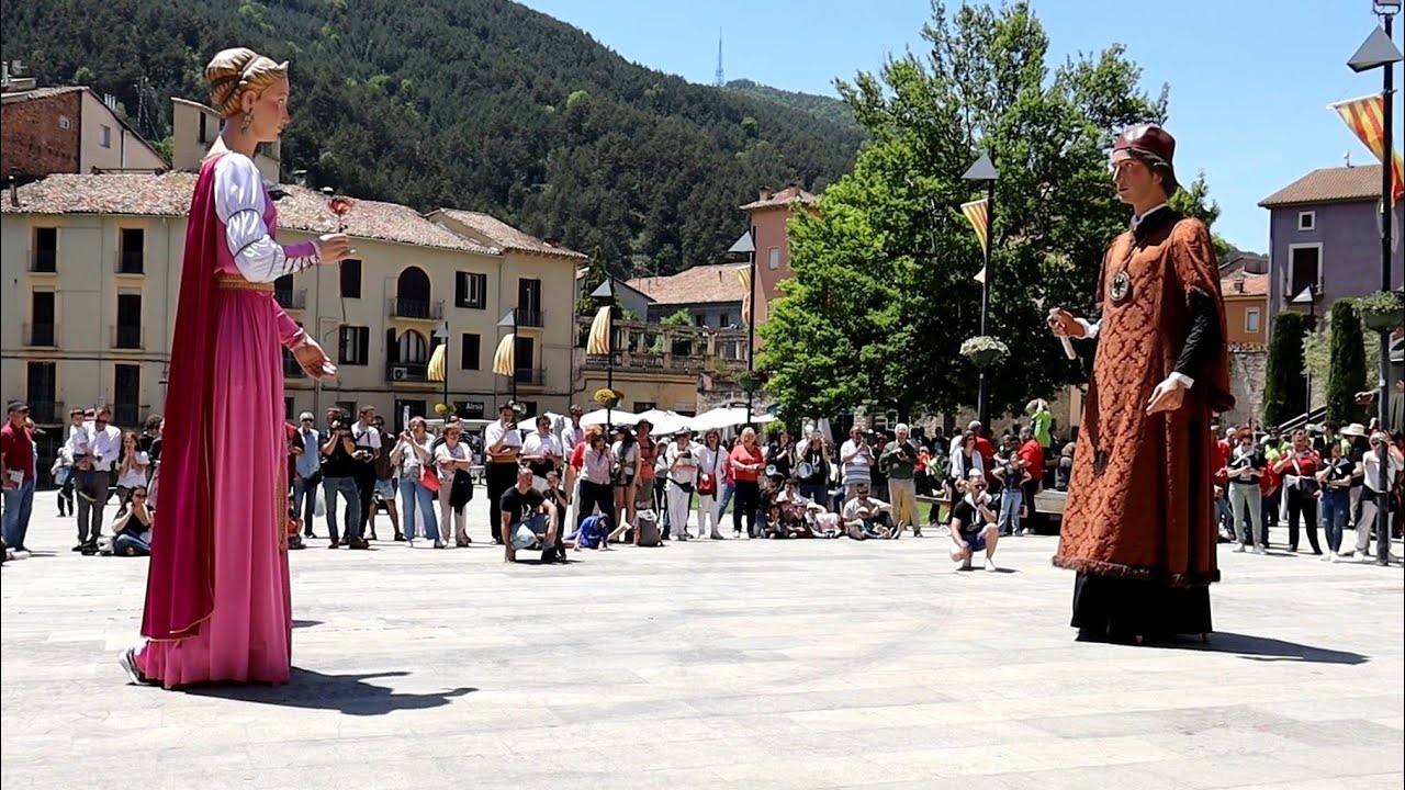 Ball dels Gegants de Sant Joan de les Abadesses / 80è Aniversari dels Gegants de Ripoll