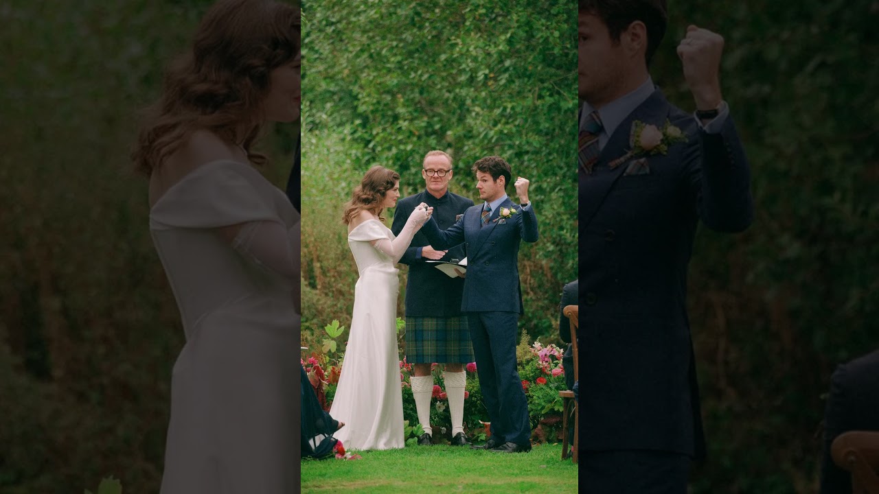 Amber Anderson and Connor Swindells wedd ywood_15