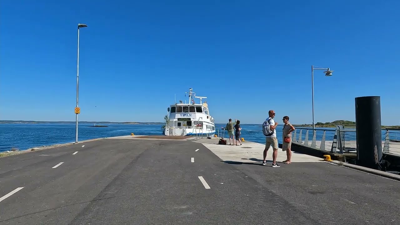 walk around Vrångö and to Vrångö harbor on a nice summer day (4k)