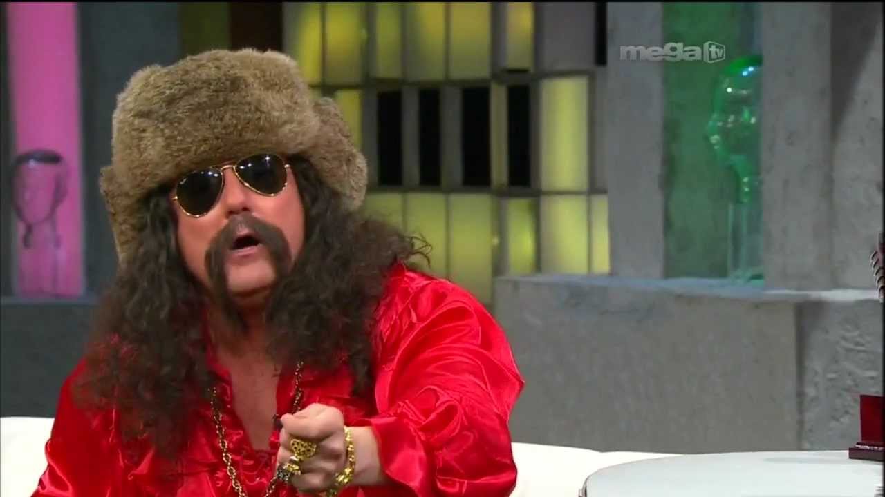 Entrevista Con El Ruso Chistoso de Esta Noche Tu Night (11-29-11)