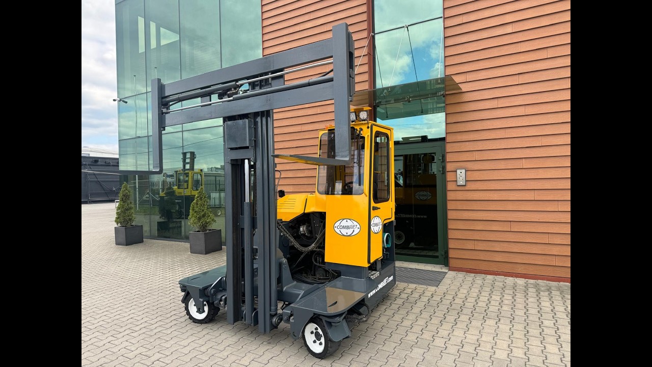 Combilift C2500  //  Lpg  //  Wide positioner