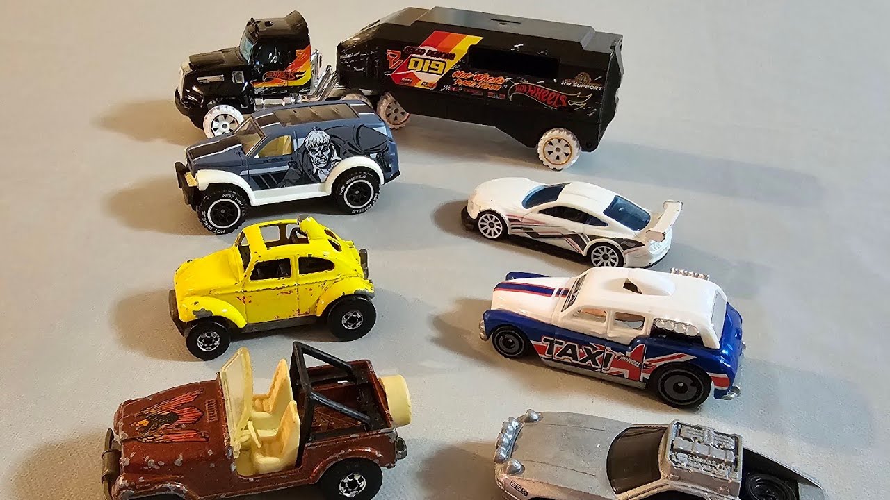 ASMR: Hotwheels Collection New and Old cars Whispering