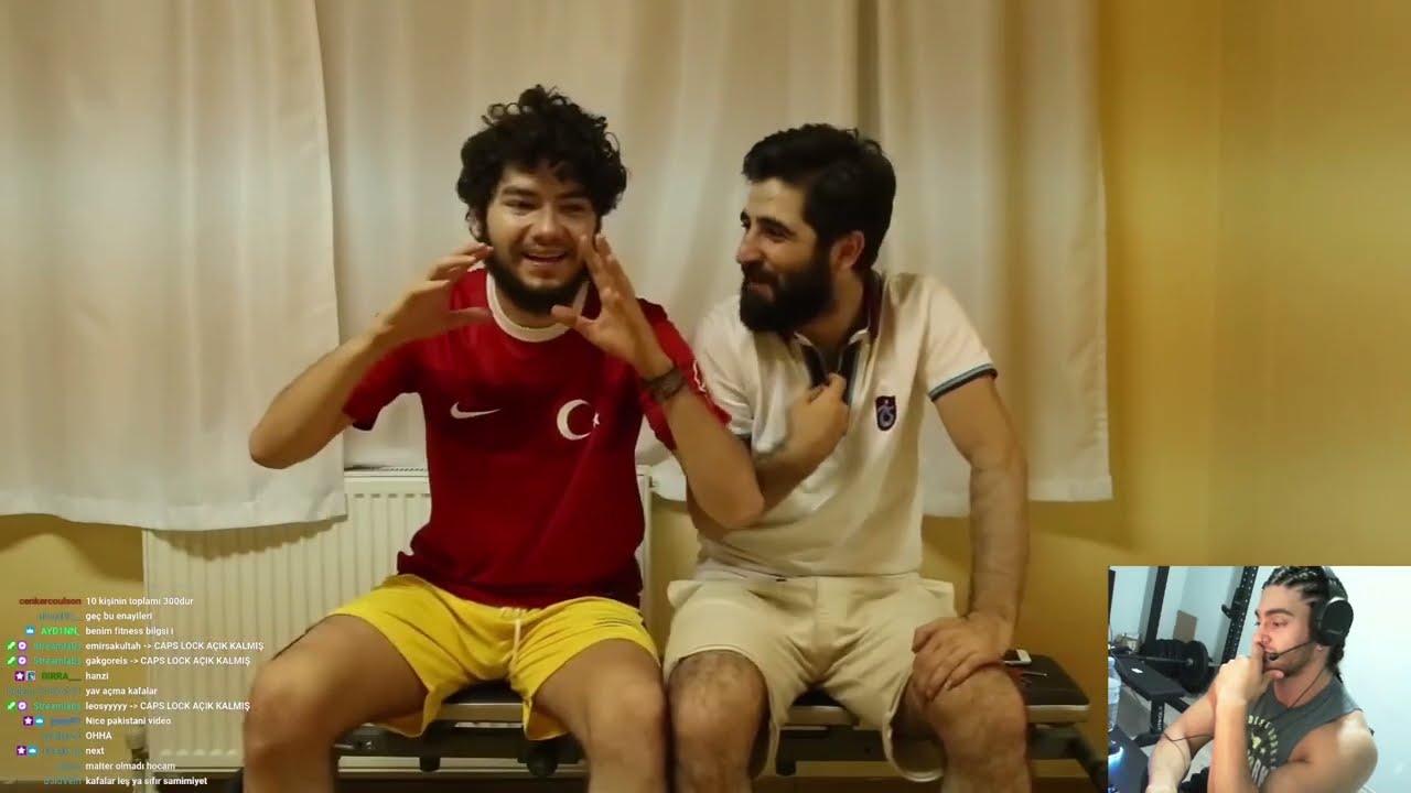 Testo Taylan kafalar 300kg kaldırdık izliyor (hiç beğenmiyor )