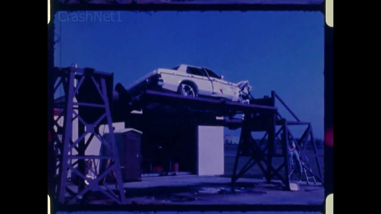 Ford Granada | 1979 | Frontal Crash Test | NHTSA | CrashNet1