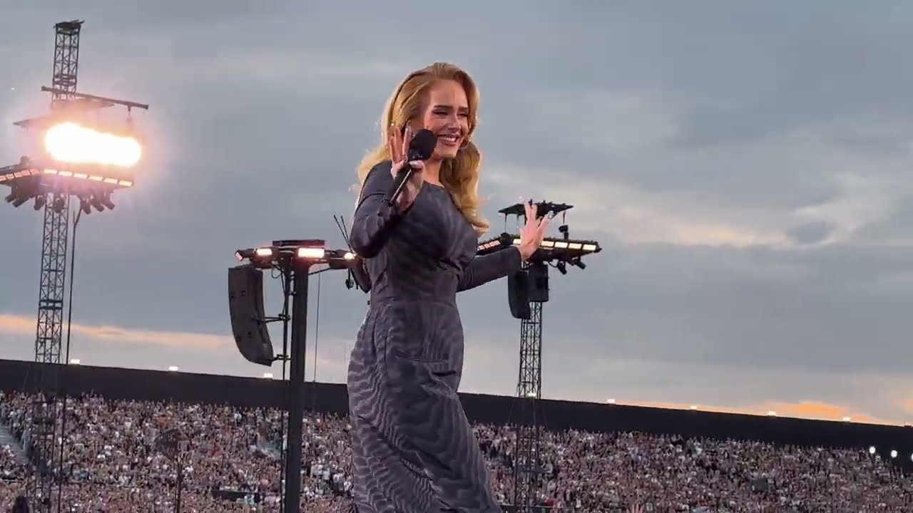 Adele in Munich “Hello” LIVE München Messe 03/08/24