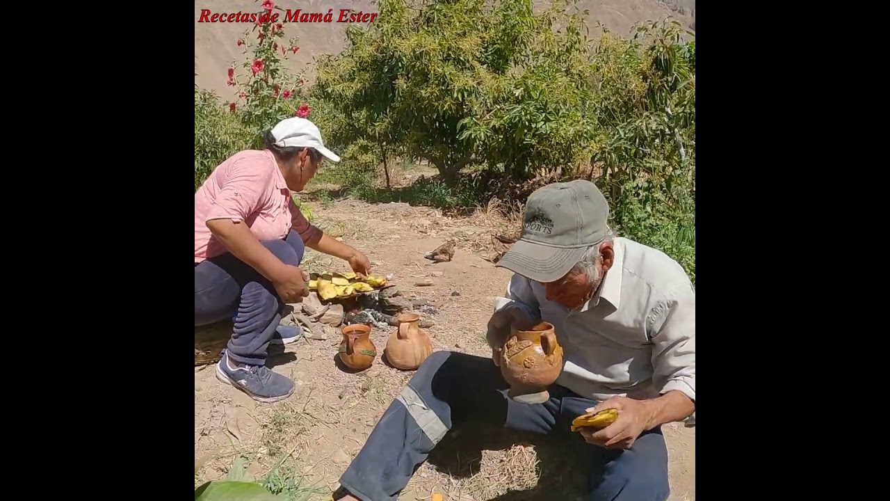 Café de cebada y su rica humintas acompañada de Juancito 😋😋😊