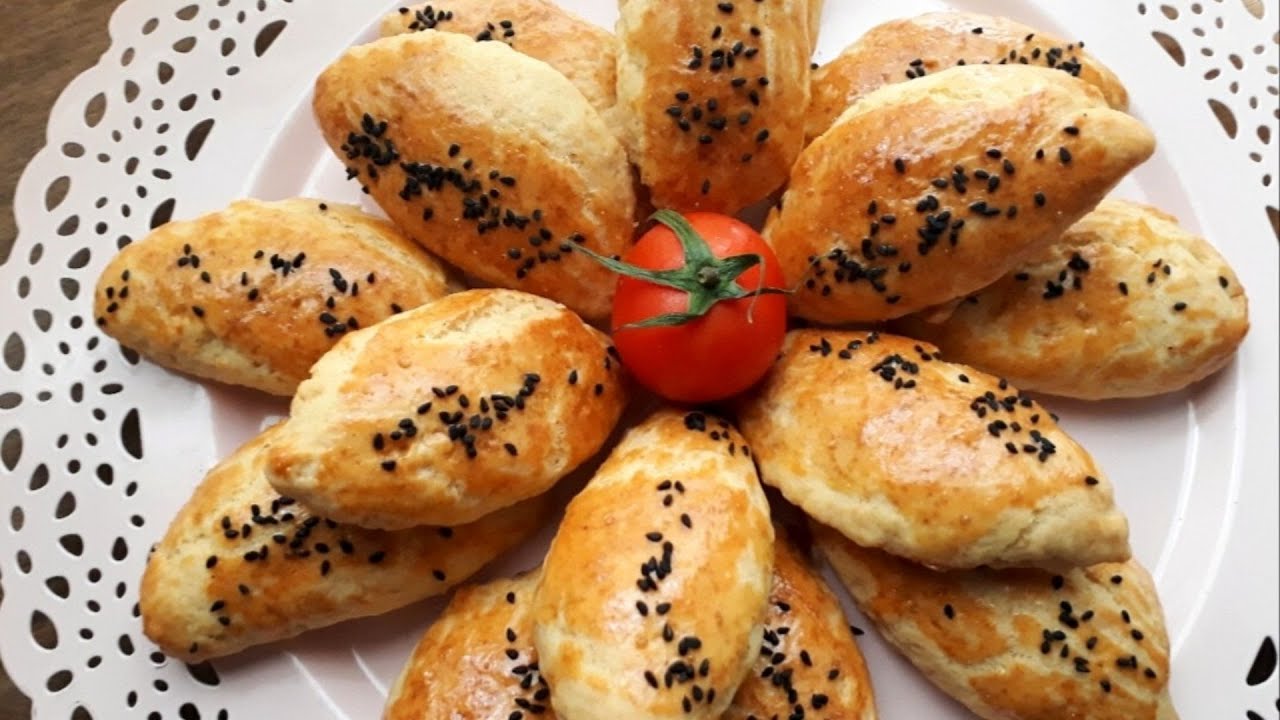 GOOI AL DIE MOEILIJKE RECEPTEN WEG..!! || ZO MAAK JE TURKSE BOTER BROODJES ZONDER GIST