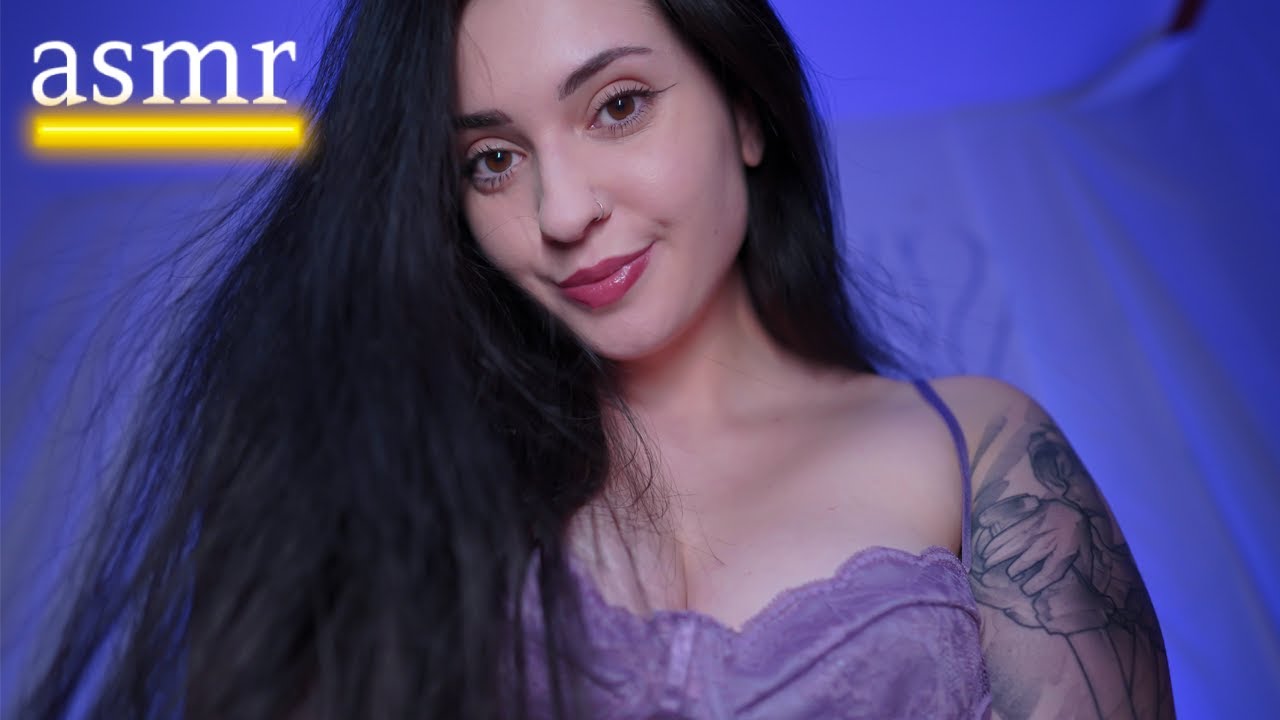 ASMR Te duermes en LAS PIERNAS de TU NOVIA | ASMR Tu novia te cuida