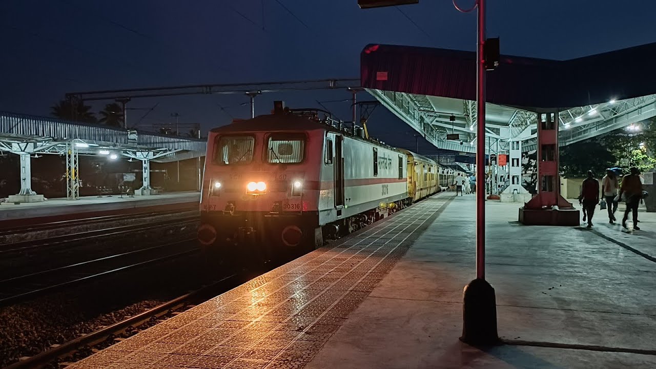 Vijayawada to Palakollu train journey onboard Dharamavaram - Narasapur express