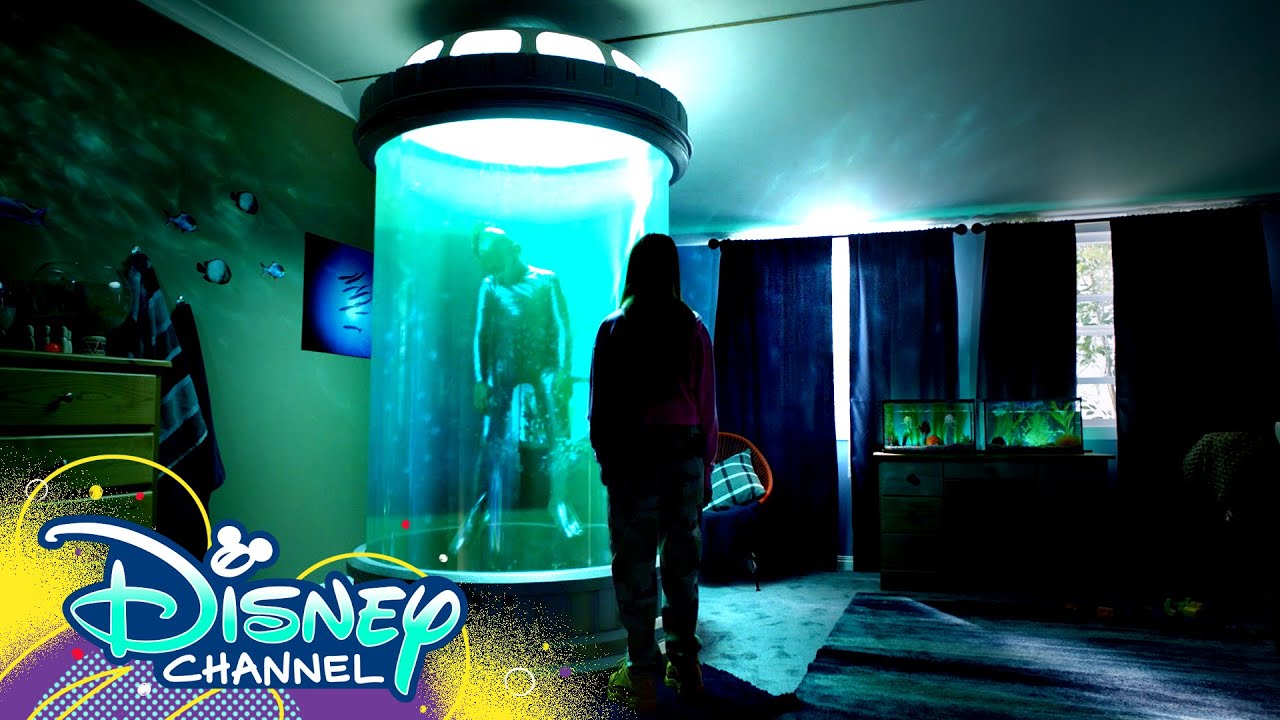 How to be Human 101 | Gabby Duran & the Unsittables | Disney Channel