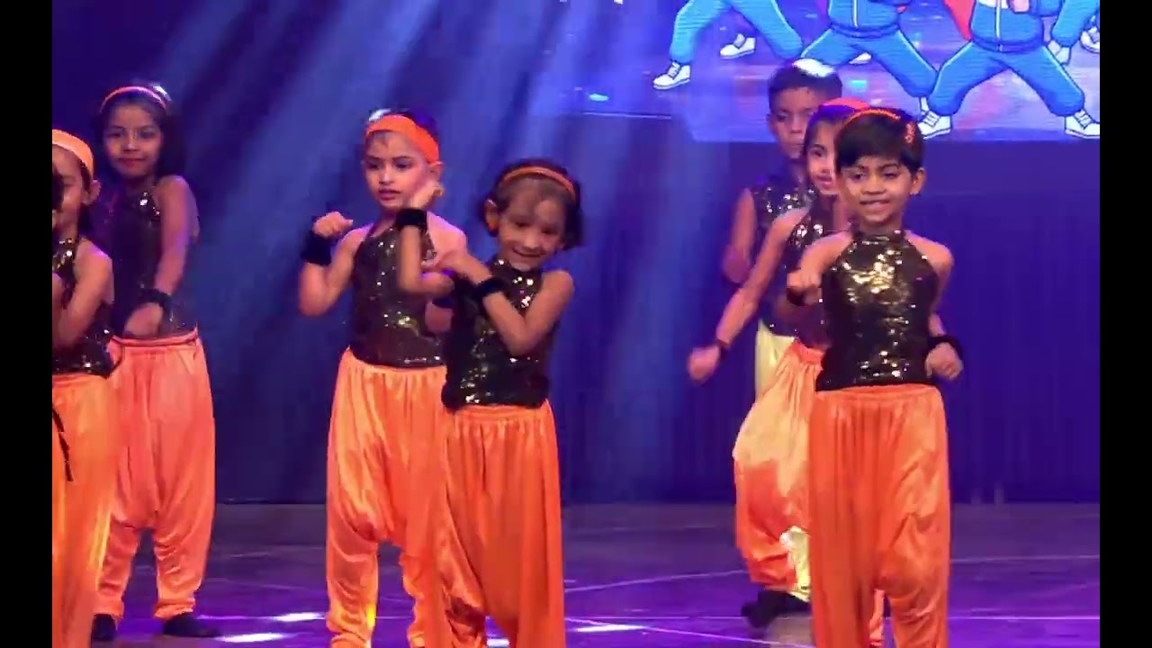 Sr. KG A Kids Dance | Dhakad Song | Annual Day | St Mary's Buds Blossom School