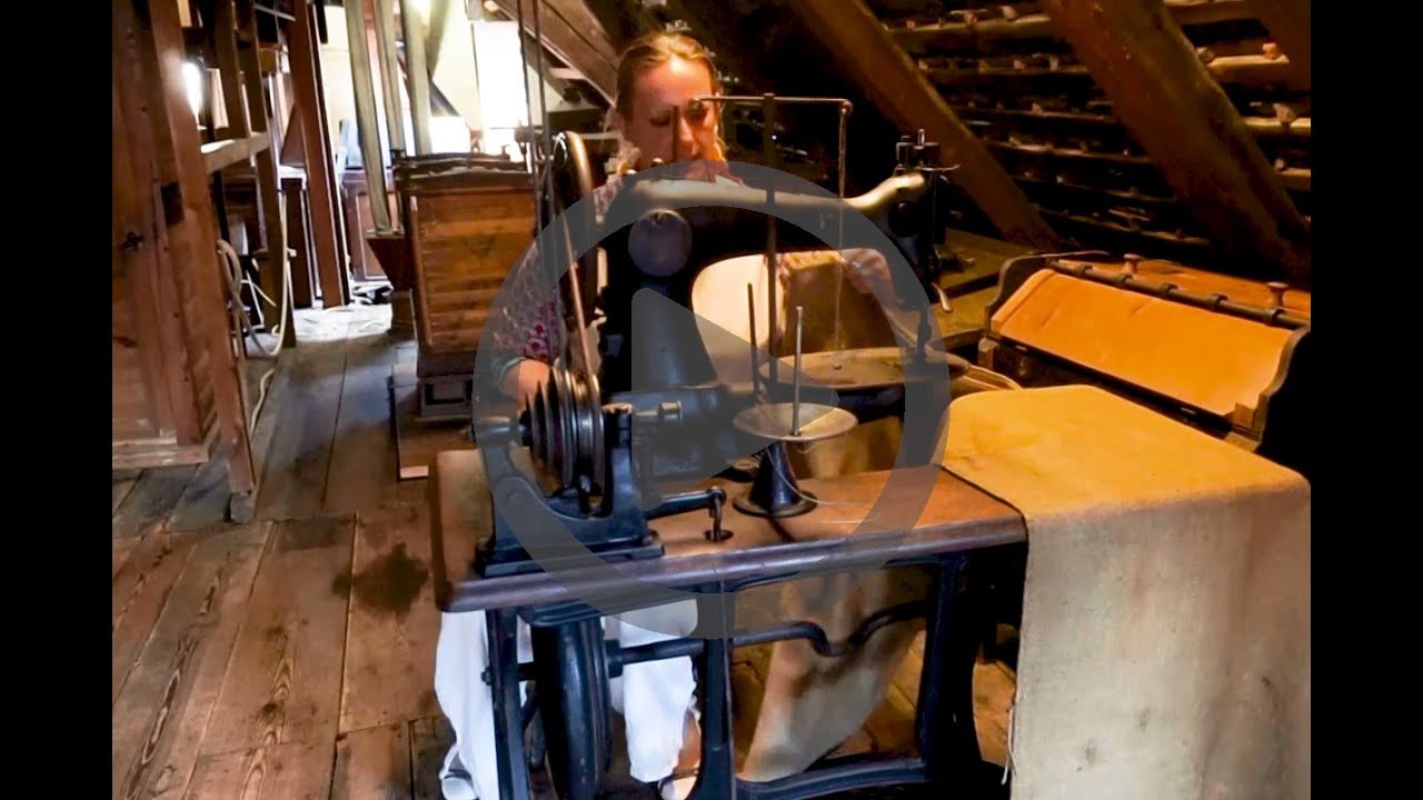 industriemuseum_@_home: (K)ein Mauerblümchen - Die Mehlsacknähmaschine
