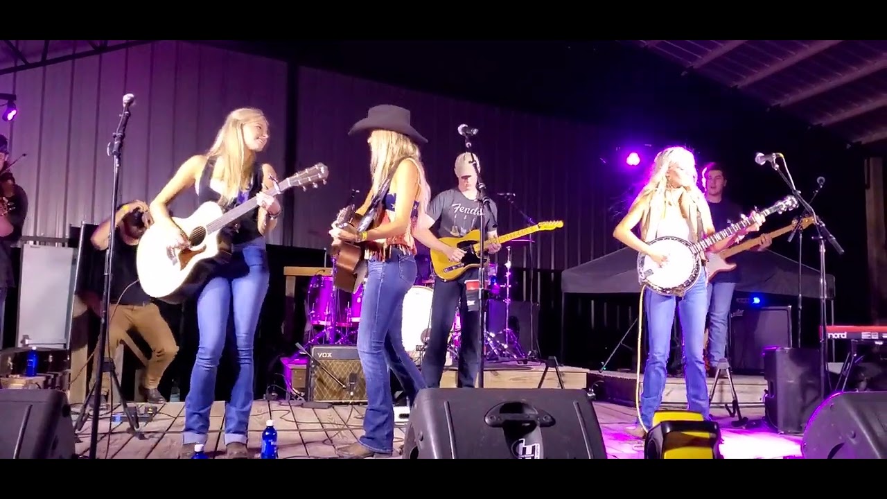 The Castellows - Travelin' Soldier