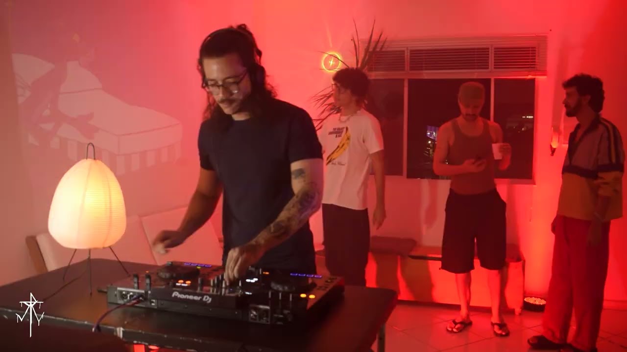 HOUSE/TECHNO DJ SET | PITORESCO (BR)