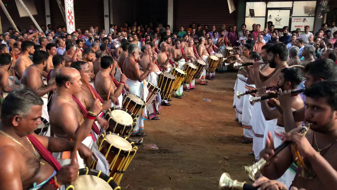 മണ്ണൂത്തി കൊടുങ്ങല്ലൂർക്കാവ് മകരച്ചൊവ്വ 2020 - പാണ്ടിമേളം - മട്ടന്നൂർ ശങ്കരൻകുട്ടി മാരാർ & ടീം