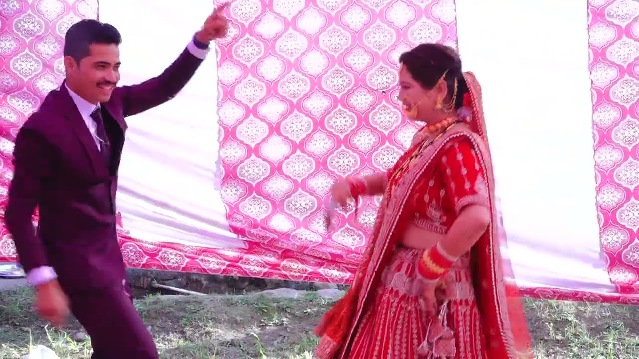 पहाड़ी dance। Teri meri Jodi। kumauni song। Couple Dance