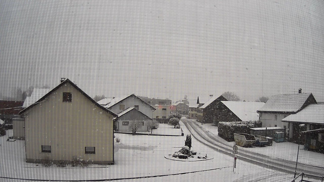 SNOWFALL LIVE MAEDER AUSTRIA