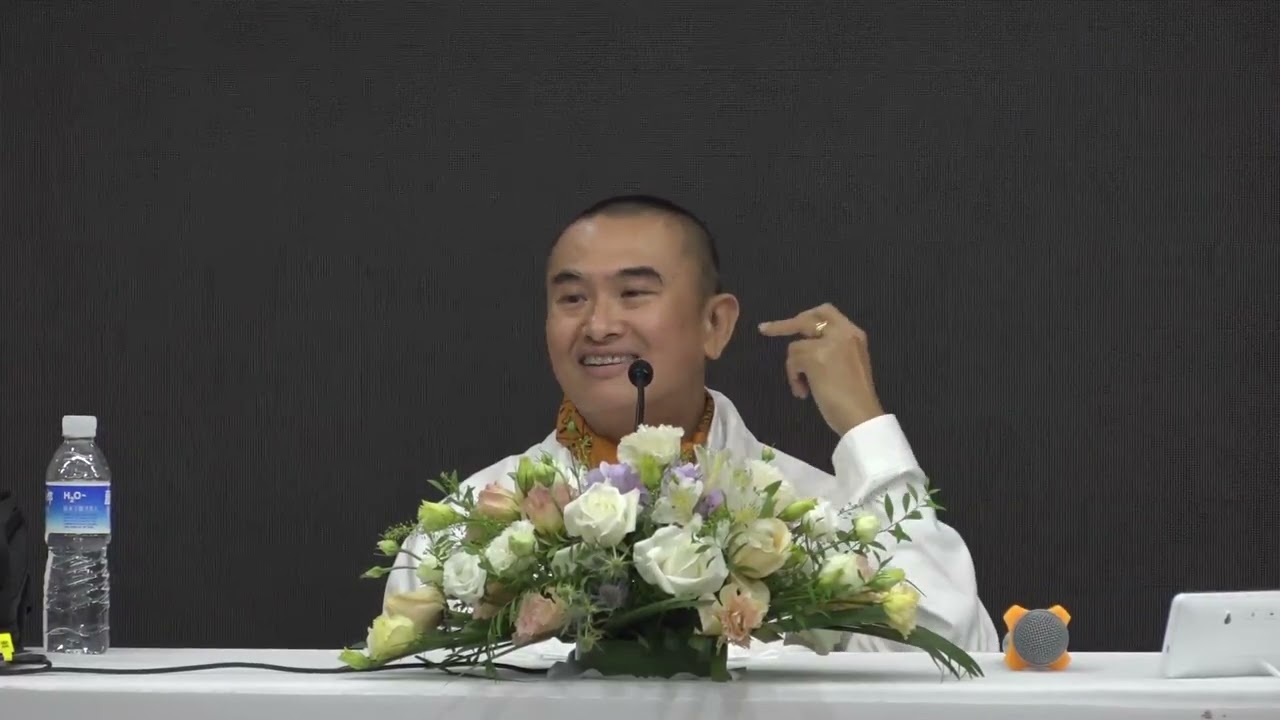 阿姜巴山 :: 2024年6月07日A 法谈开示 (中文同聲翻譯)