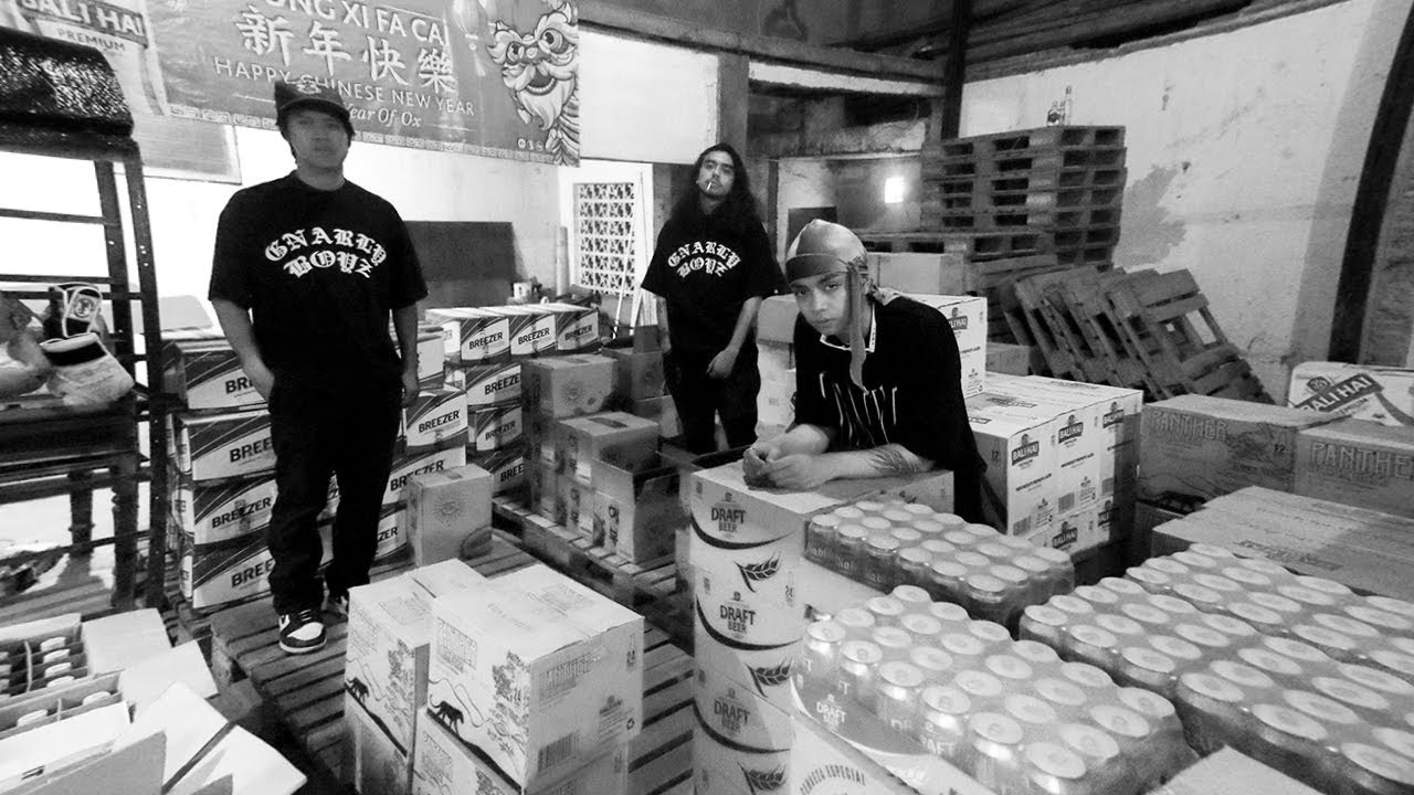 GUXXI - Trigga Coca, Oz the Oddz, Bloodstvin