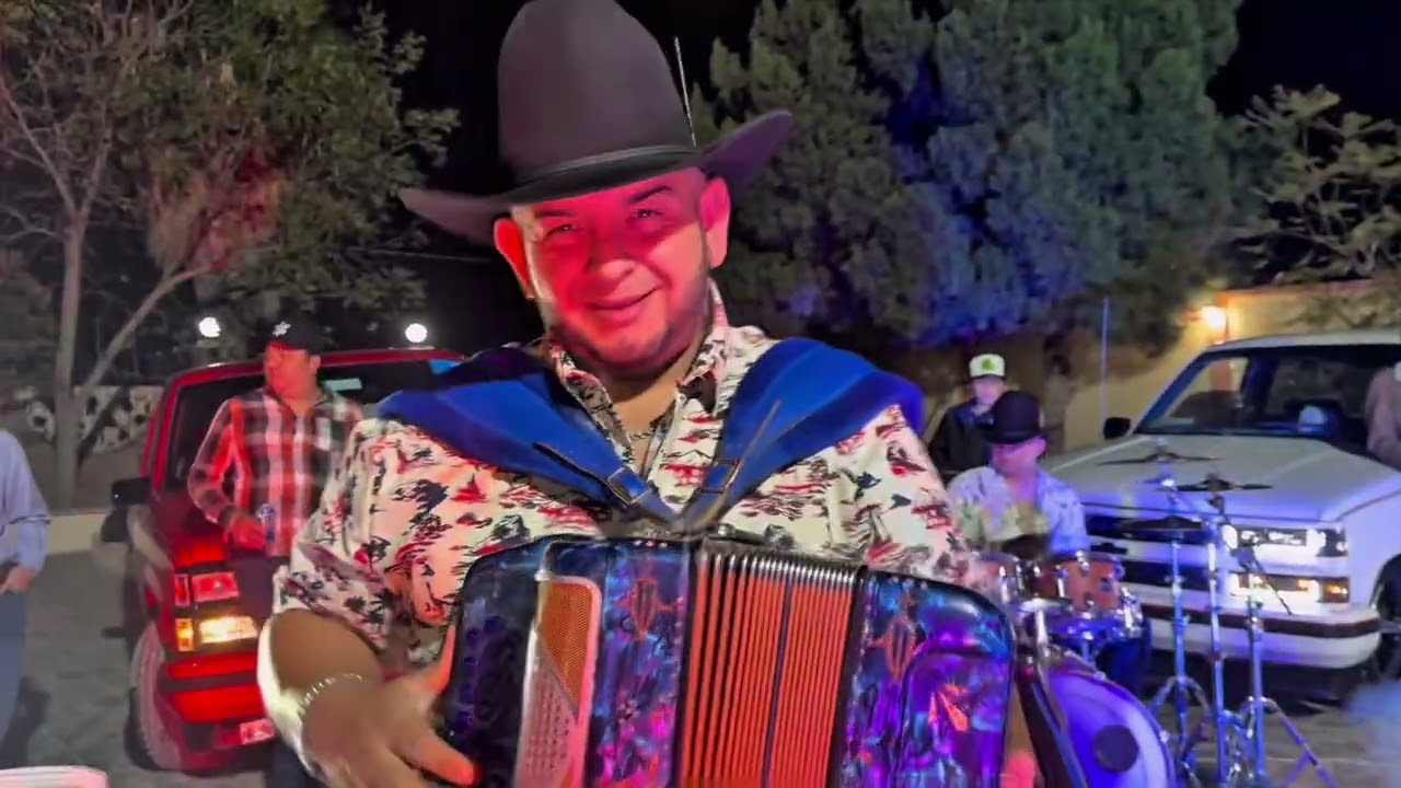 Puras Pa Trokiar - Los Faros Del Norte (Album EP)