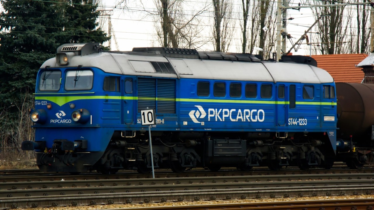 et22 i st44 na stacji Zielona Góra Główna