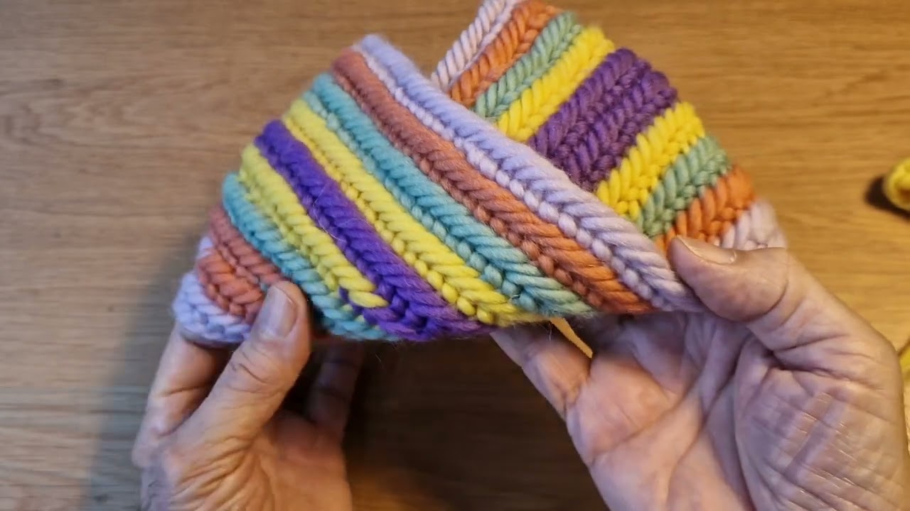 nalbinding easy project.
