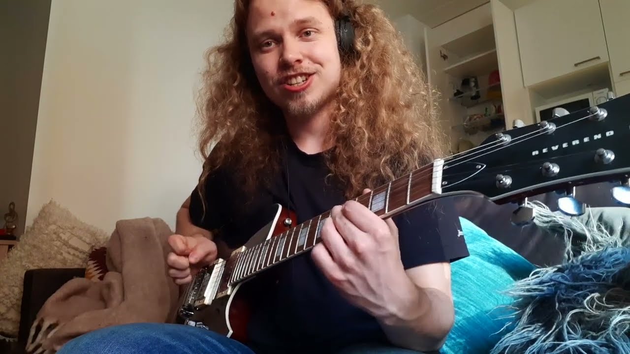 Reverend Roundhouse unboxing and Demo