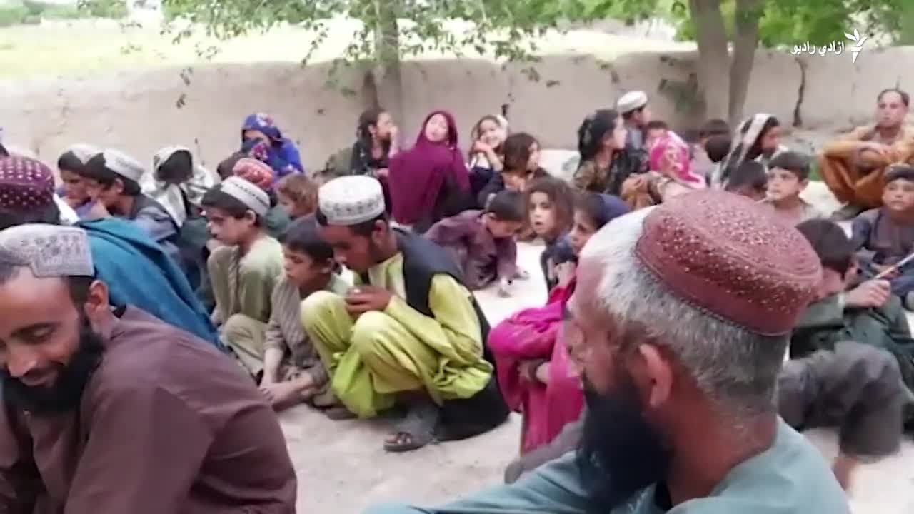 ارزګان کې د یوې کورنۍ ۱۰۰ نابینا غړي؛ دوی خپلې اړتیاوې څنګه برابروي؟