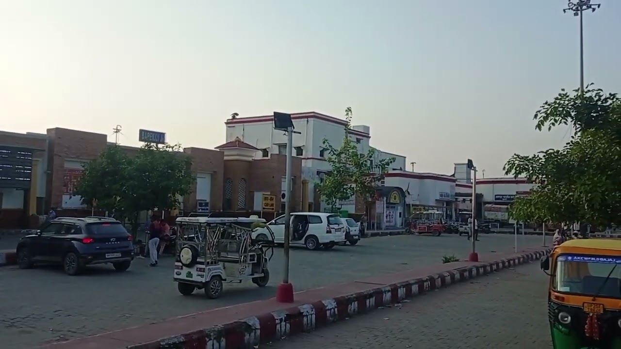 Bareilly junction railway station, station building and outside view uttar Pradesh