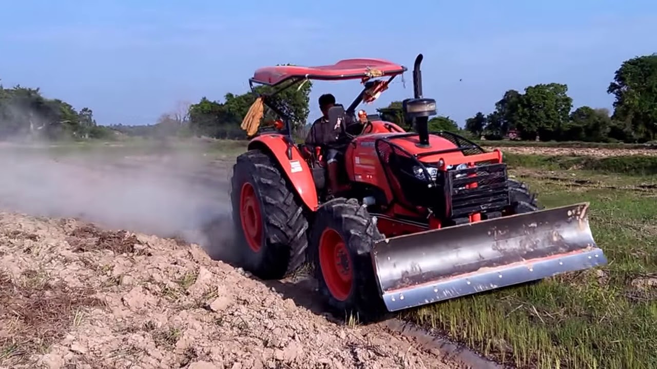 Tractor kubota​ M9540 ខ្លាំង​រហ័ស​សីុ​ប្រេង​តិច​ចំណេញ​ច្រើន​ ធ្វើ​ឱ្យ​ជីវភាព​ប្រសើរ​ឡើង​