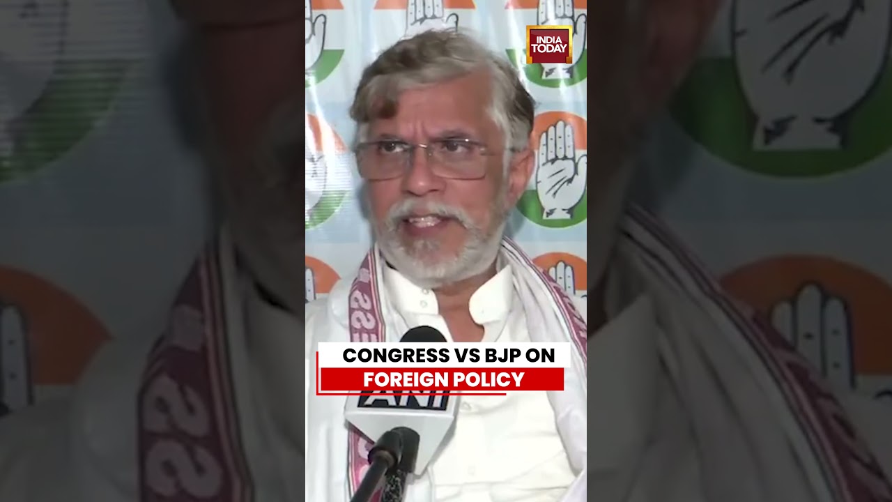 Pawan Khera Targets PM Modi Over Israel-Gaza Policy | Congress Escalates Attack On Centre