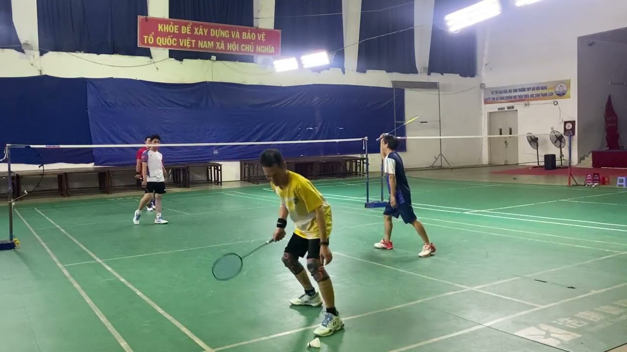 Sân BHN 26-1 Cường Tắc v Thông Nhân