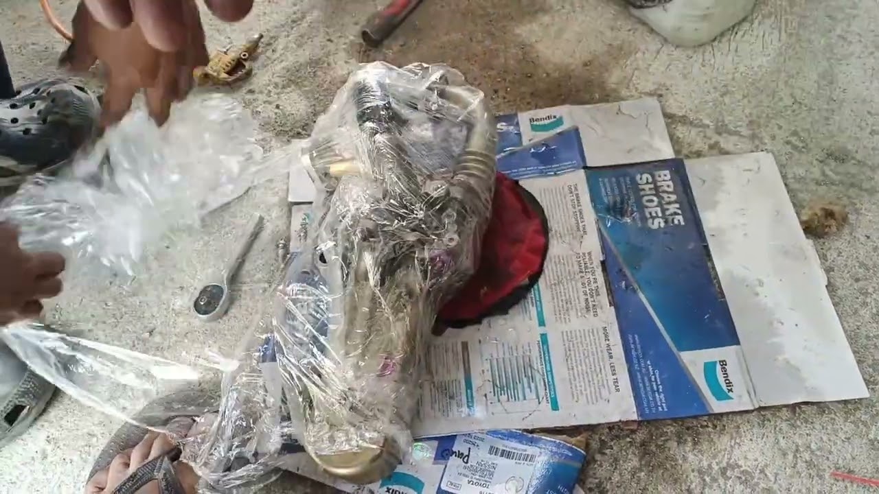 Nissan Nv350 Ang Lakas Magbawas Ng Coolant or tubig Sa Tambutso Na Daw Lumalabas