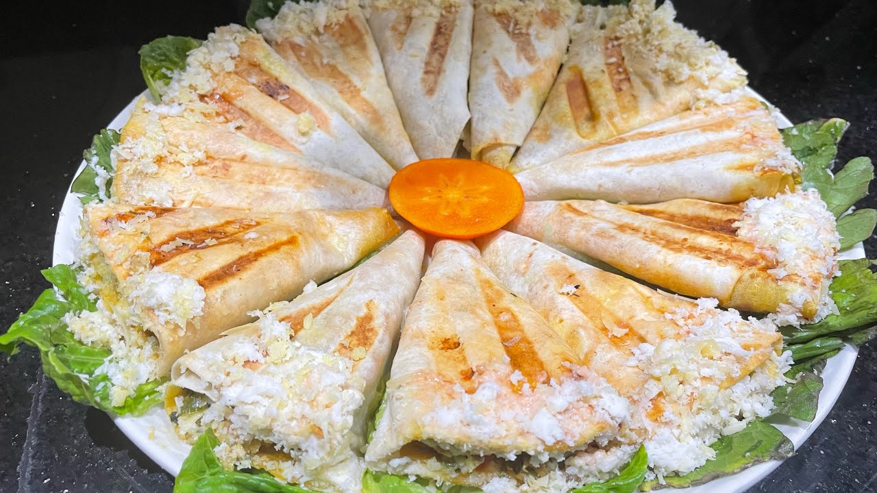 مملحات   على شكل  كورني   بخبز التورتيلا
