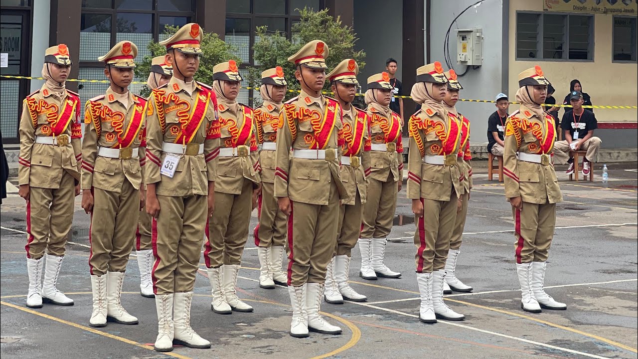 PASKIBRA SMPN 1 LIGUNG (PRAMAPATI) di event LKBB SKOMFEST 2025