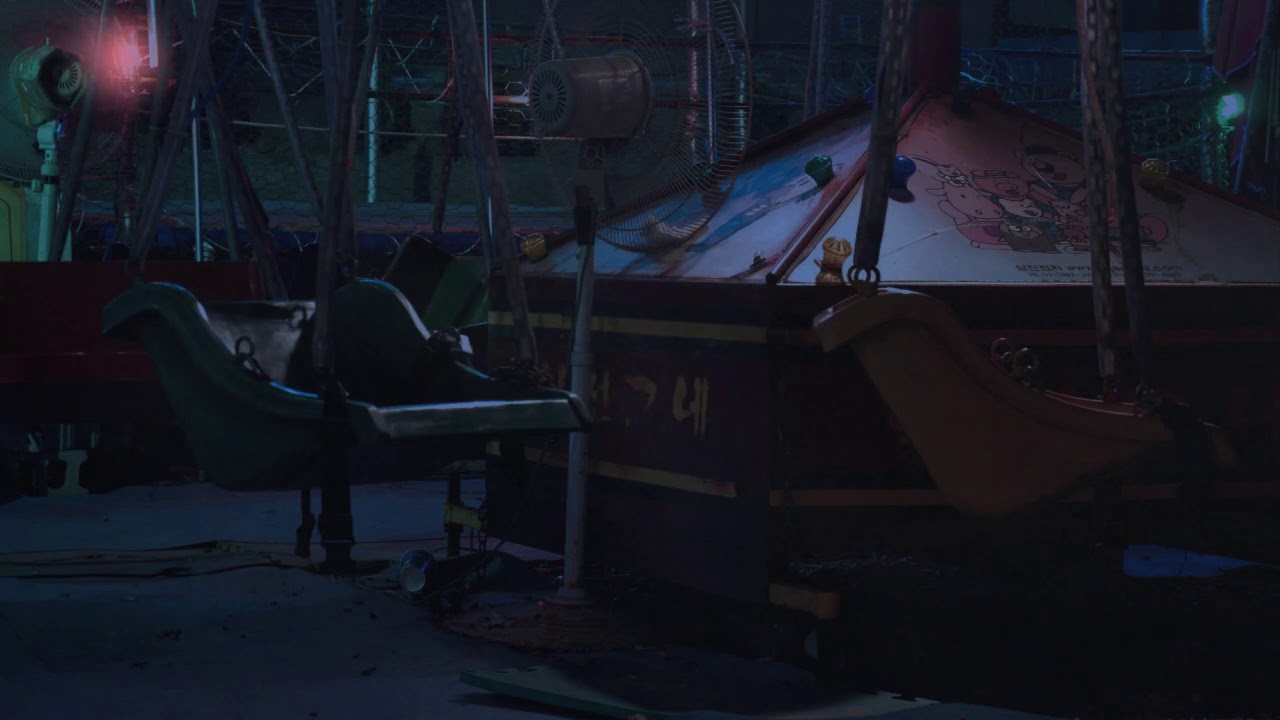 Creepy Ambience - Abandoned Carnival Soundscape - 2.5 hours in an old amusement park!