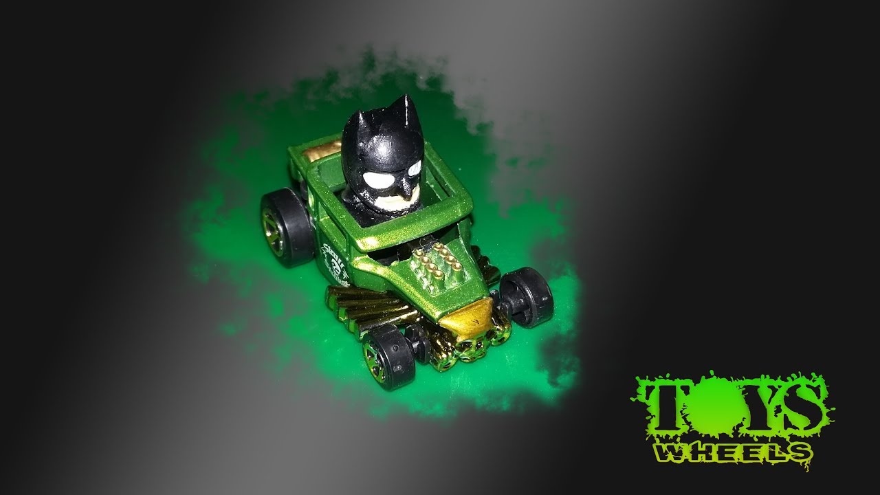 BATMAN CUSTOM SKULL SHAKER  TOYS WHEELS