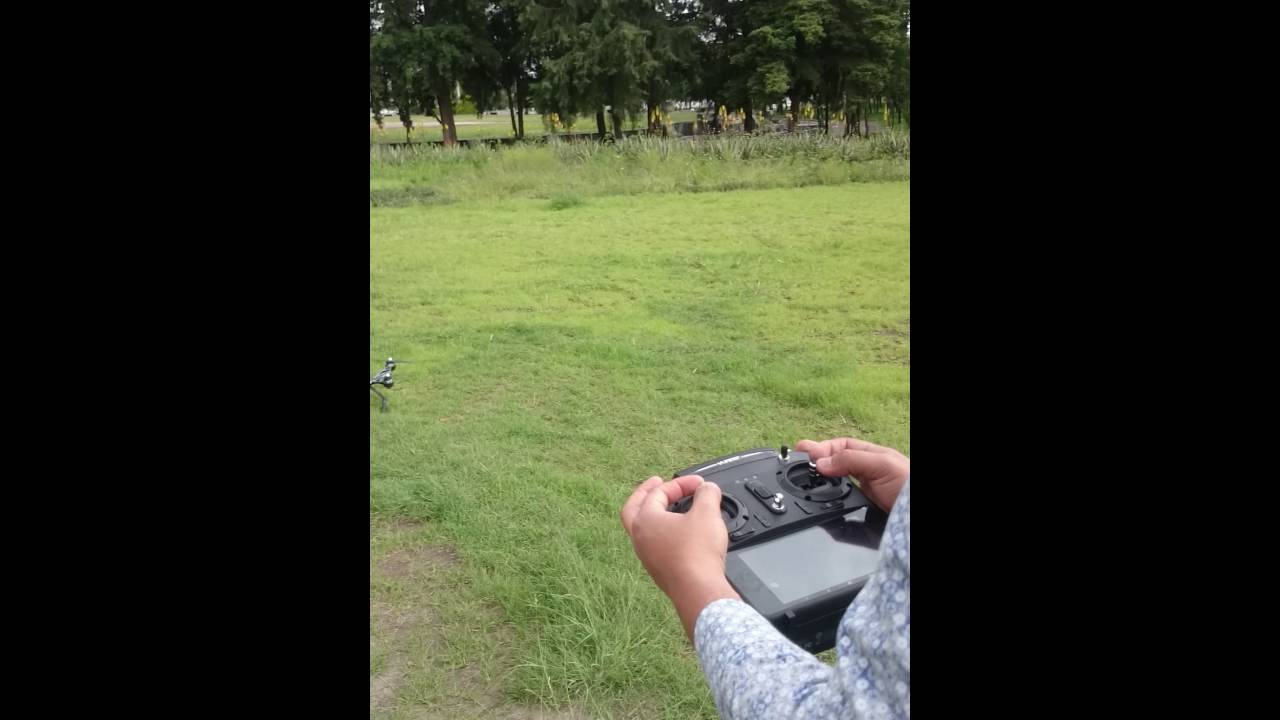 Pasos a seguir para volar Yuneec Thypoon Q500 4K, en español, por Vatel Drones México